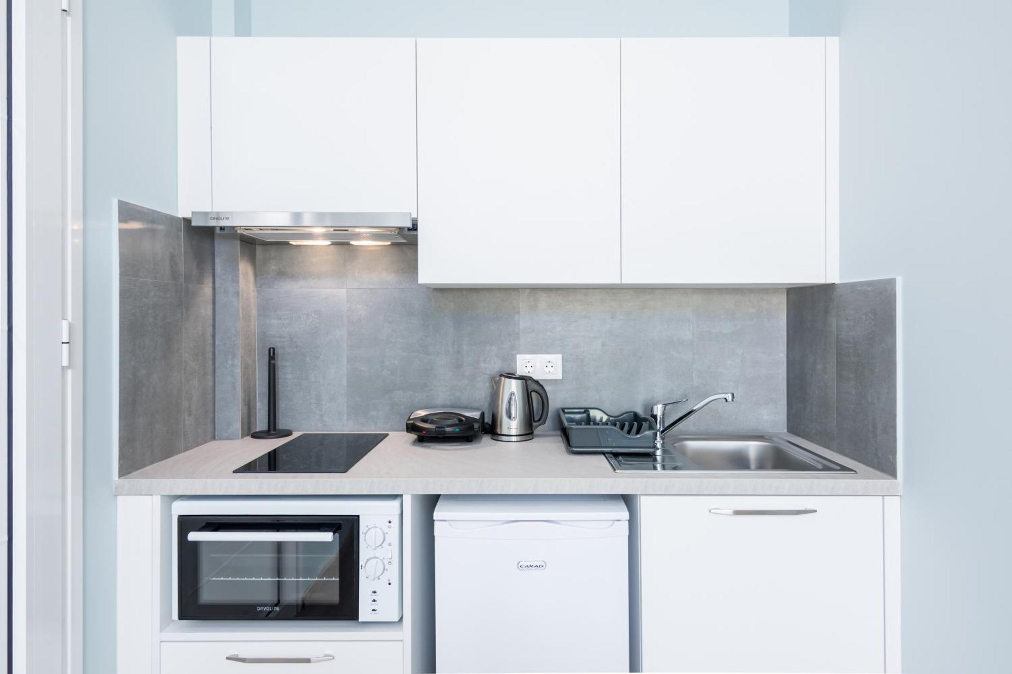 Helion Apartments Gouviá Extérieur photo